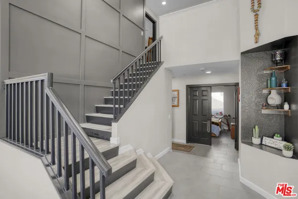 a view of entryway and hall