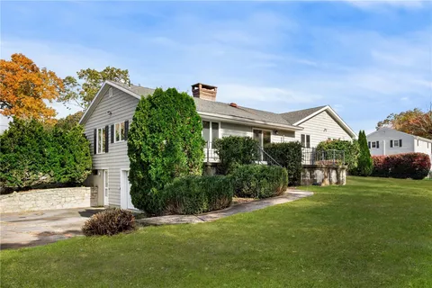 $489,000 | 23 Hillview Drive, Westerly, RI 02891