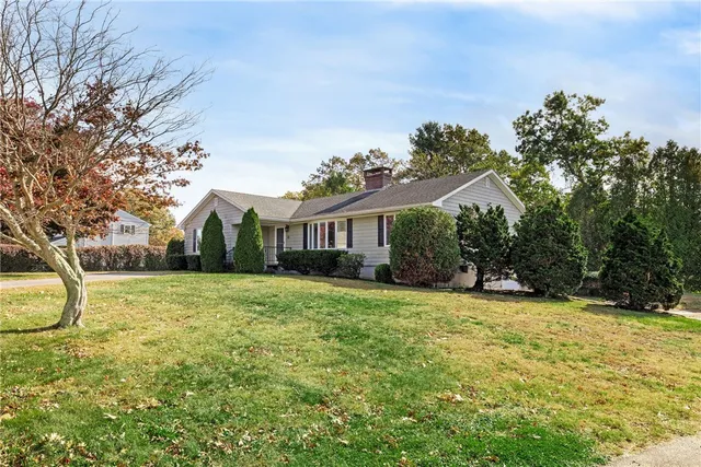 $489,000 | 23 Hillview Drive, Westerly, RI 02891