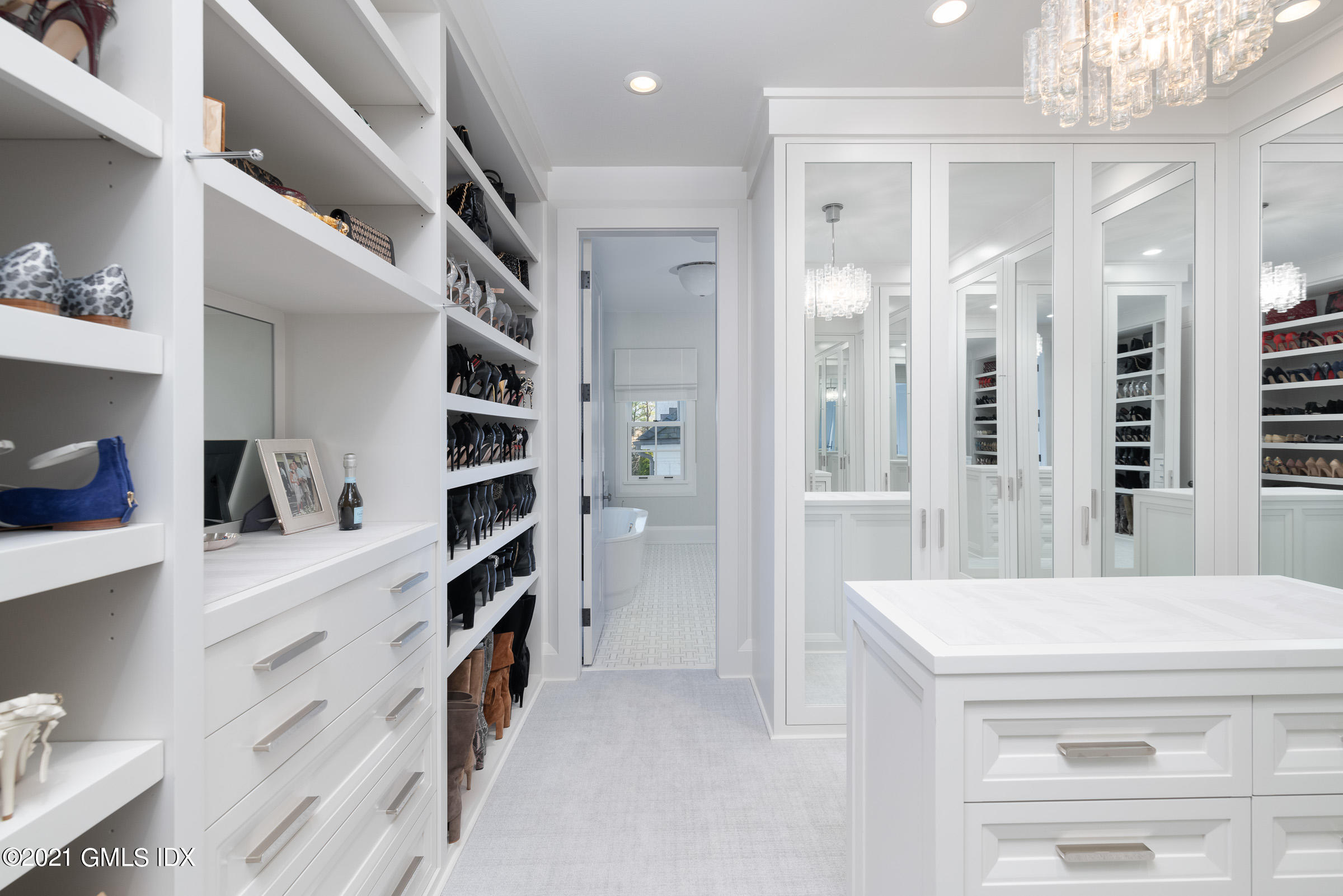425 North Maple Avenue Greenwich, CT 06830 - Photo 16 of 30 a kitchen with a refrigerator and a sink
