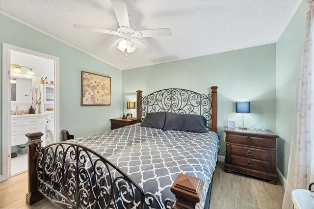 $184,900 | 5707 45th Street East, Unit 158, Bradenton, FL 34203