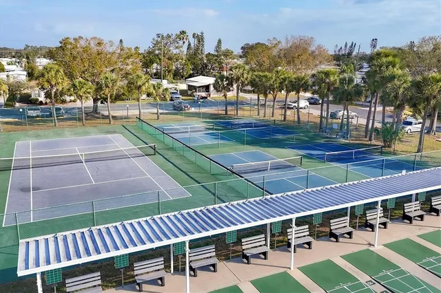 $184,900 | 5707 45th Street East, Unit 158, Bradenton, FL 34203