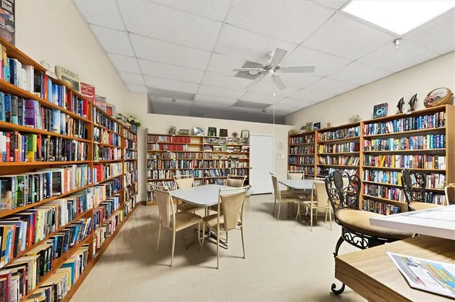 $184,900 | 5707 45th Street East, Unit 158, Bradenton, FL 34203