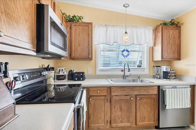 $184,900 | 5707 45th Street East, Unit 158, Bradenton, FL 34203