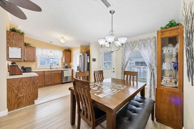 $184,900 | 5707 45th Street East, Unit 158, Bradenton, FL 34203