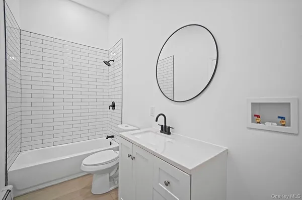 $584,999 | 10 Linda Lane, Central Islip, NY 11722