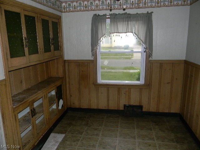 4209 Wilmington Road Cleveland, OH 44121 - Photo 10 of 20