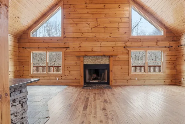 $625,000 | 96 Sarvis Ridge Road, Normandy, TN 37360