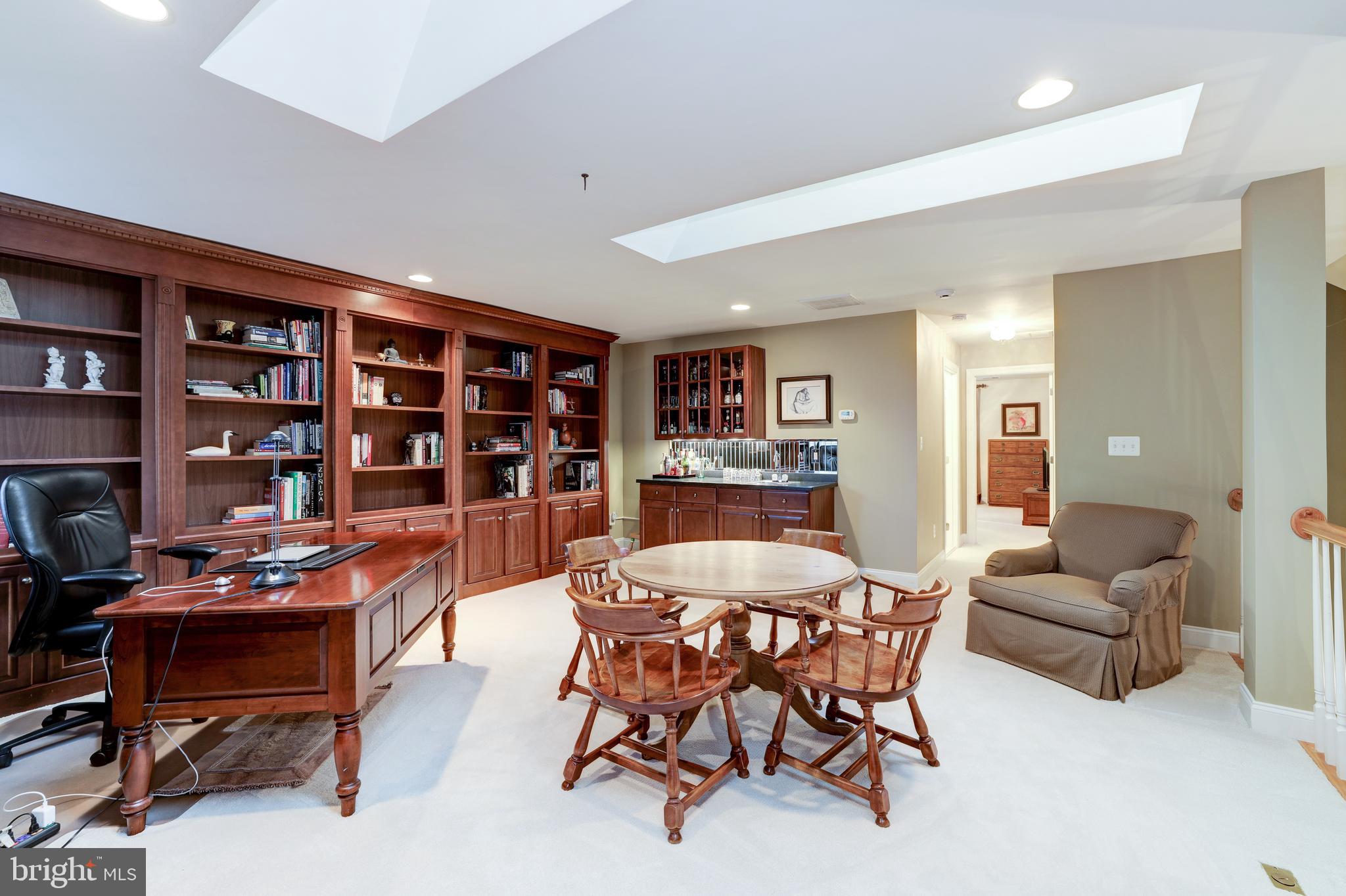 20135 Valhalla Square Ashburn, VA 20147 - Photo 25 of 41