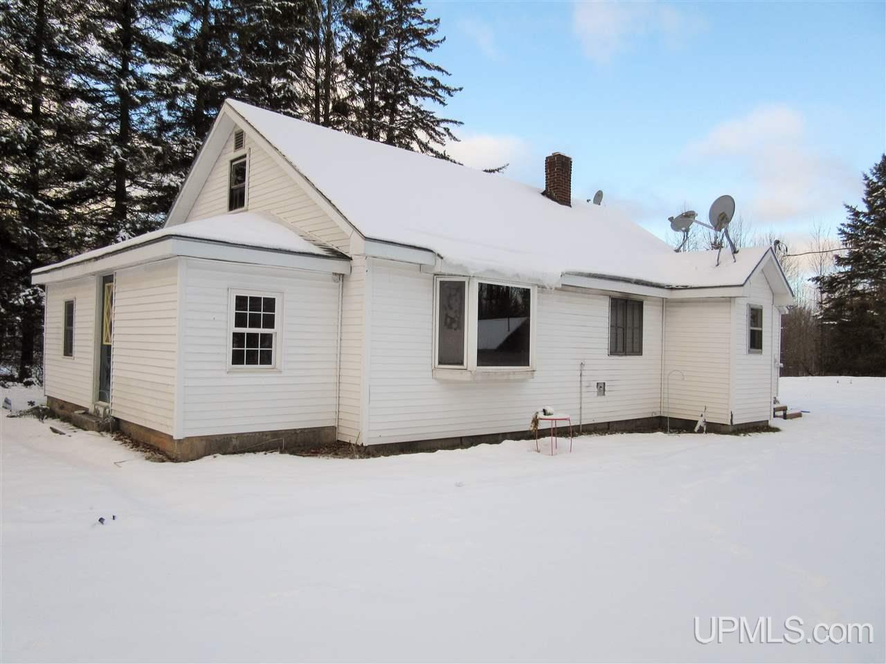 1864W Quarry Road Gulliver, MI 49840 - Photo 1 of 19 Gallery Image 1