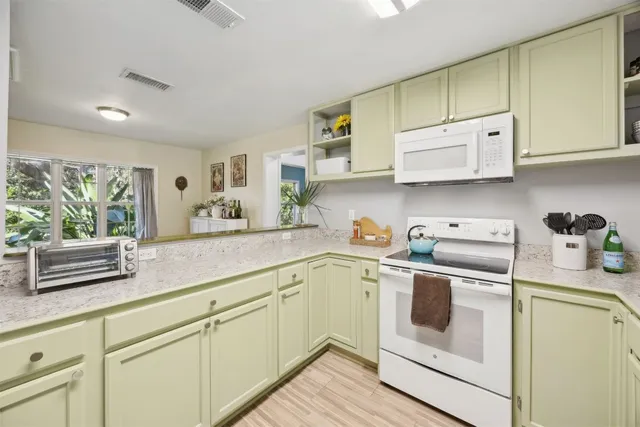 $499,000 | 1438 Holly Drive, Fernandina Beach, FL 32034