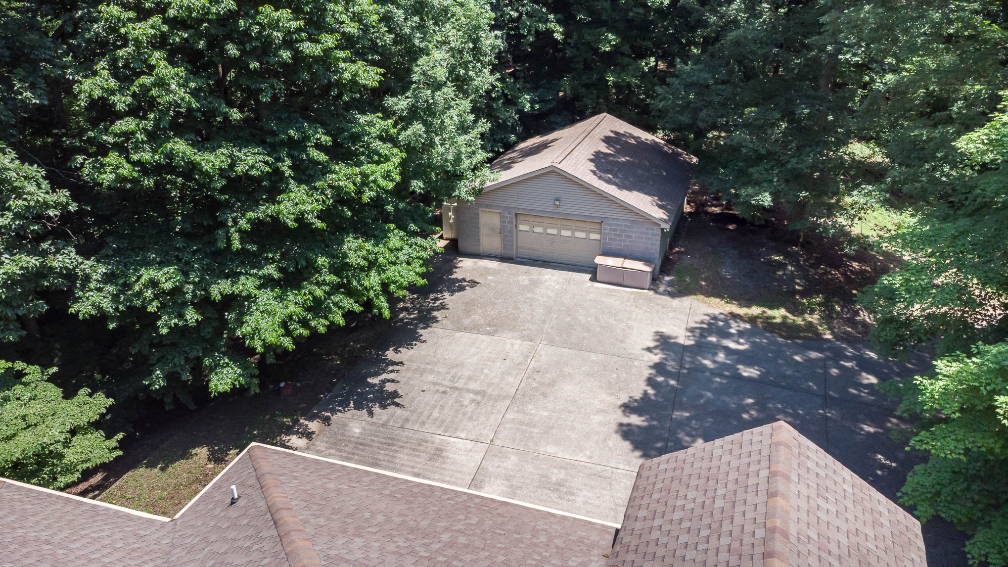 1102 Dora Whitley Road Franklin, TN 37064 - Photo 37 of 42 a front view of a house with a yard and garage