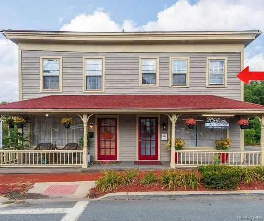 $2,000 | 102 Ward Street, Unit 1, Montgomery, NY 12549