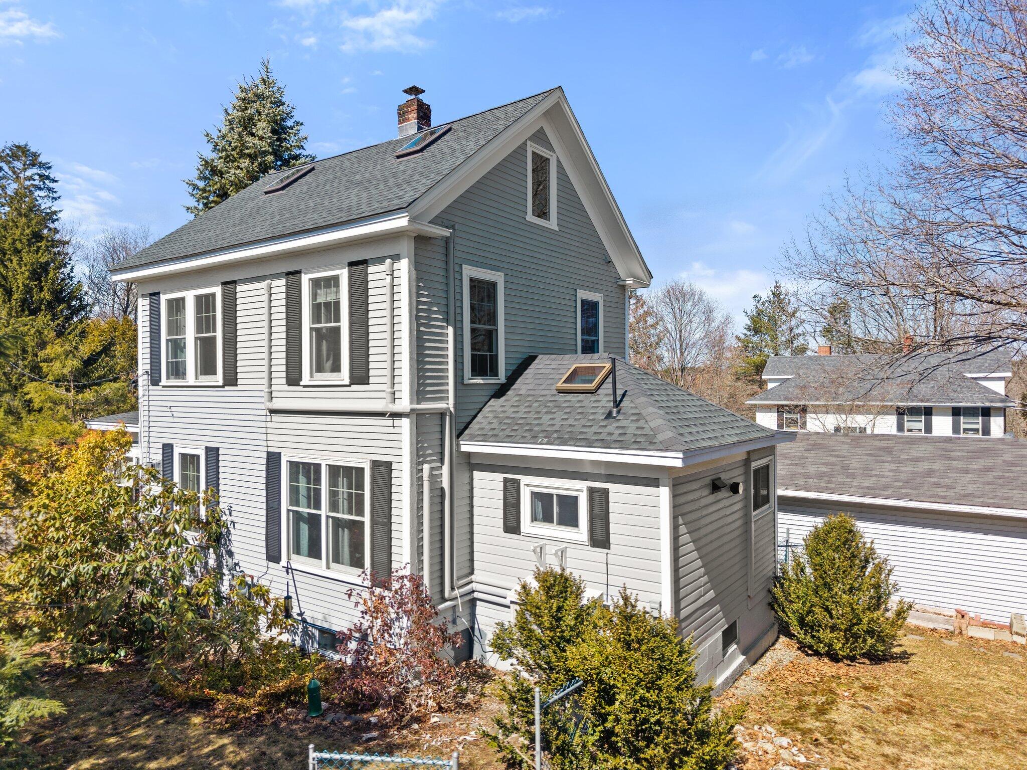 243 Nowell Rd 4