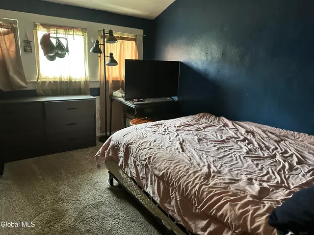 $154,900 | 7 William Street, Corinth, NY 12822