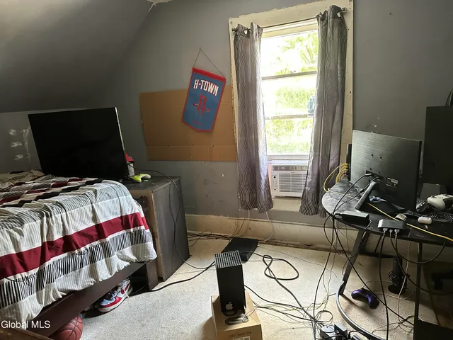 $154,900 | 7 William Street, Corinth, NY 12822