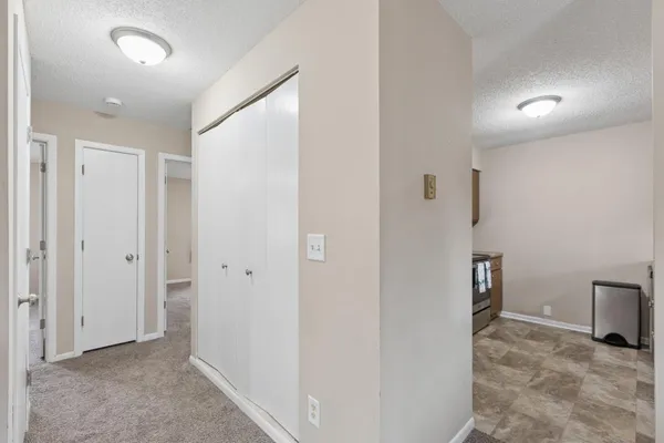 $210,000 | 3 Somerset Drive, Waconia, MN 55387