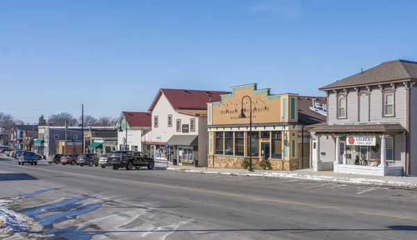 $210,000 | 3 Somerset Drive, Waconia, MN 55387