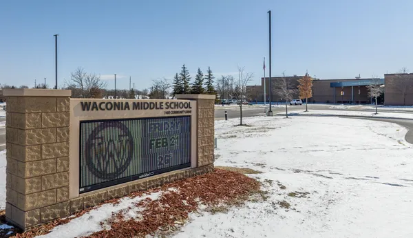 $210,000 | 3 Somerset Drive, Waconia, MN 55387