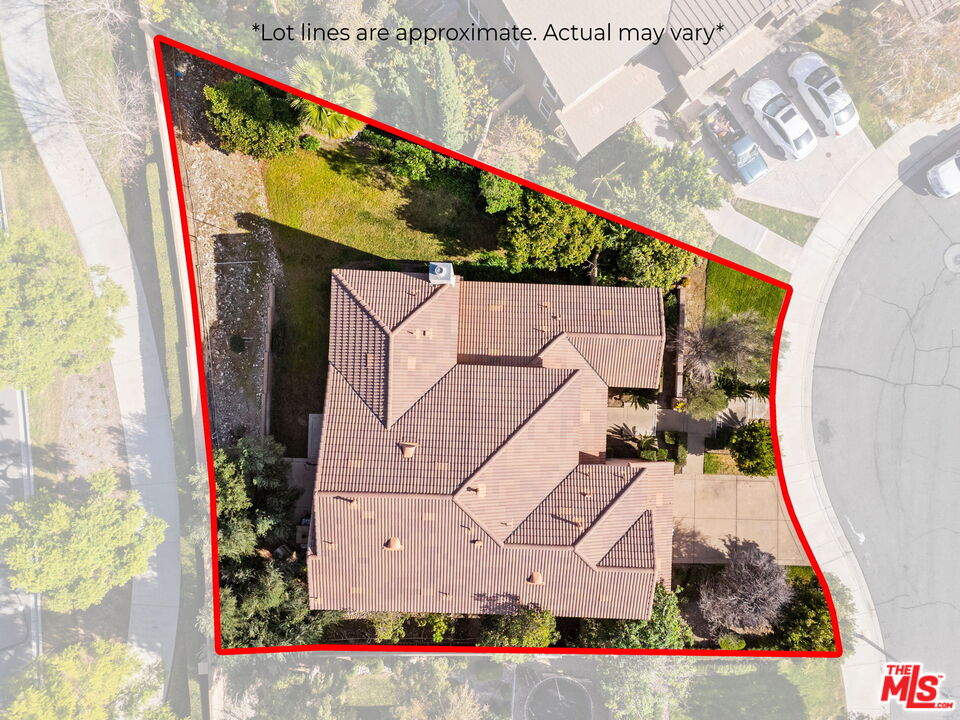 18080 Tanzanite Road San Bernardino, CA 92407 - Photo 38 of 49 an aerial view of a house