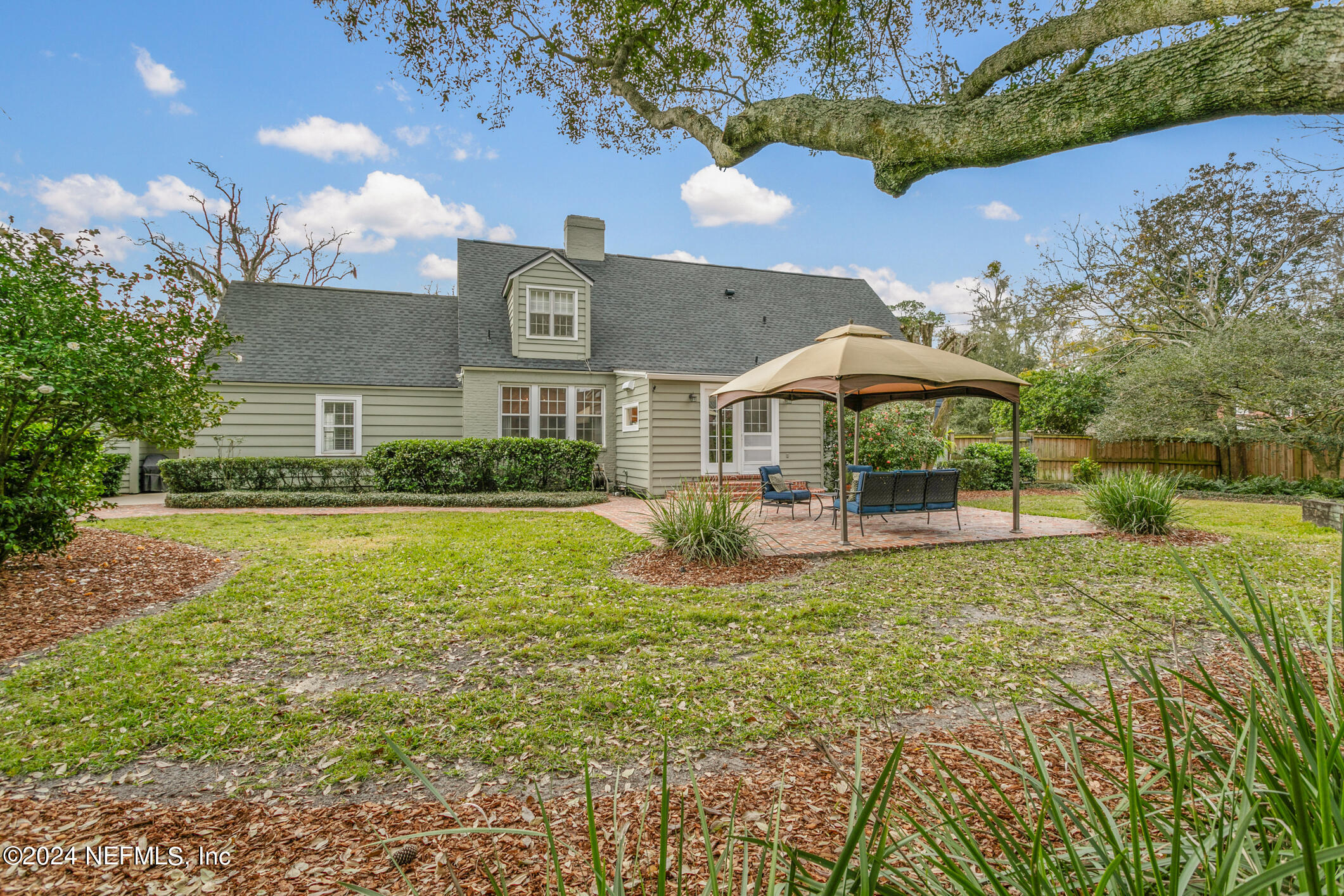 1111 Greenridge Road Jacksonville, FL 32207 - Photo 50 of 73 SPACIOUS BACKYARD