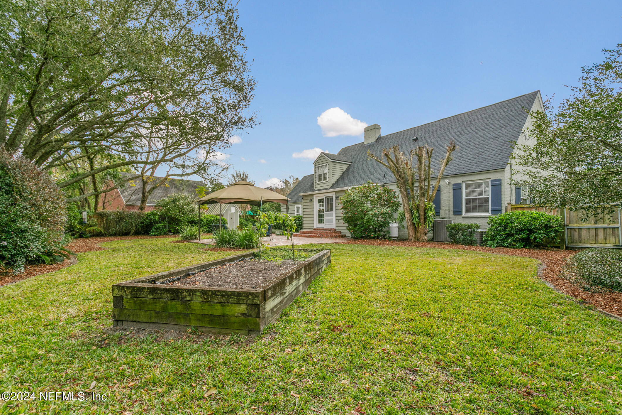1111 Greenridge Road Jacksonville, FL 32207 - Photo 51 of 73 BACKYARD