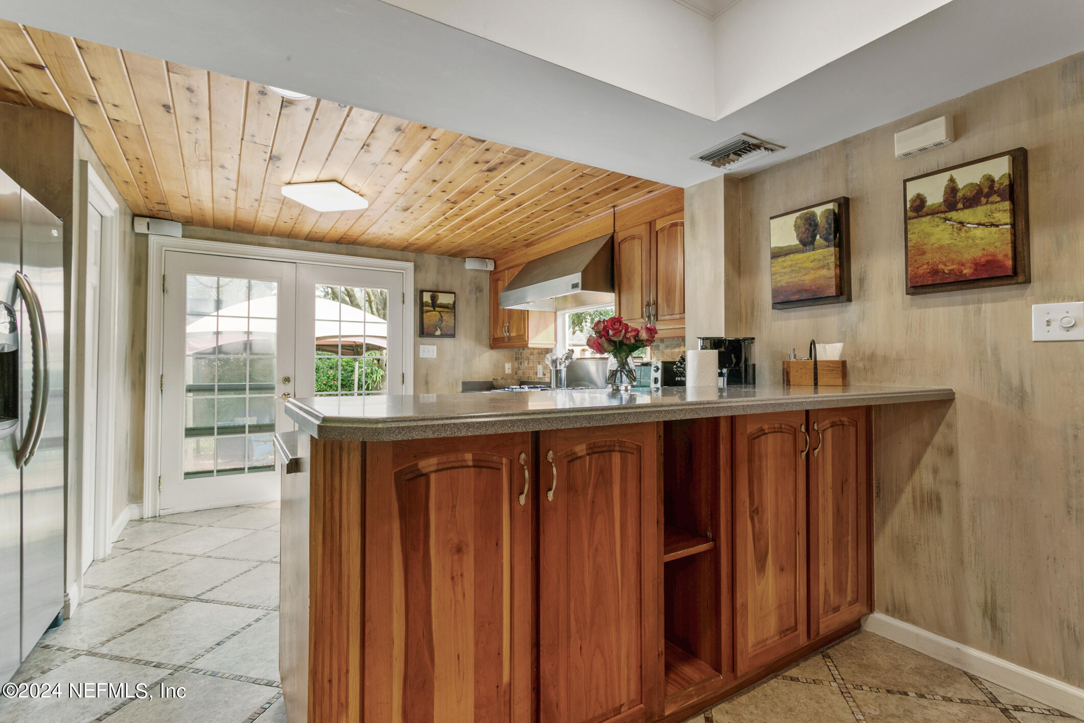 1111 Greenridge Road Jacksonville, FL 32207 - Photo 59 of 73 KITCHEN