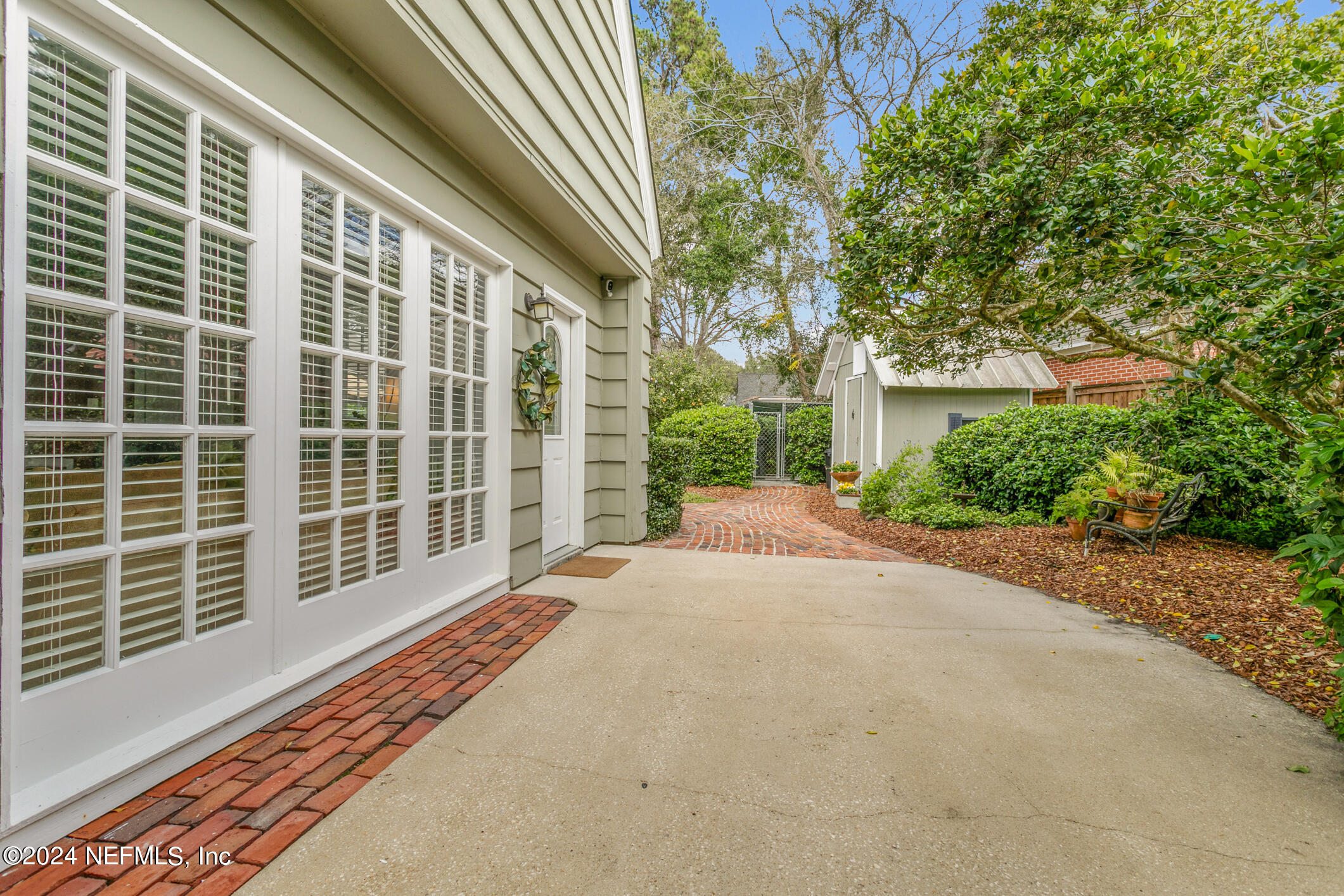1111 Greenridge Road Jacksonville, FL 32207 - Photo 60 of 73 SIDE ENTRANCE