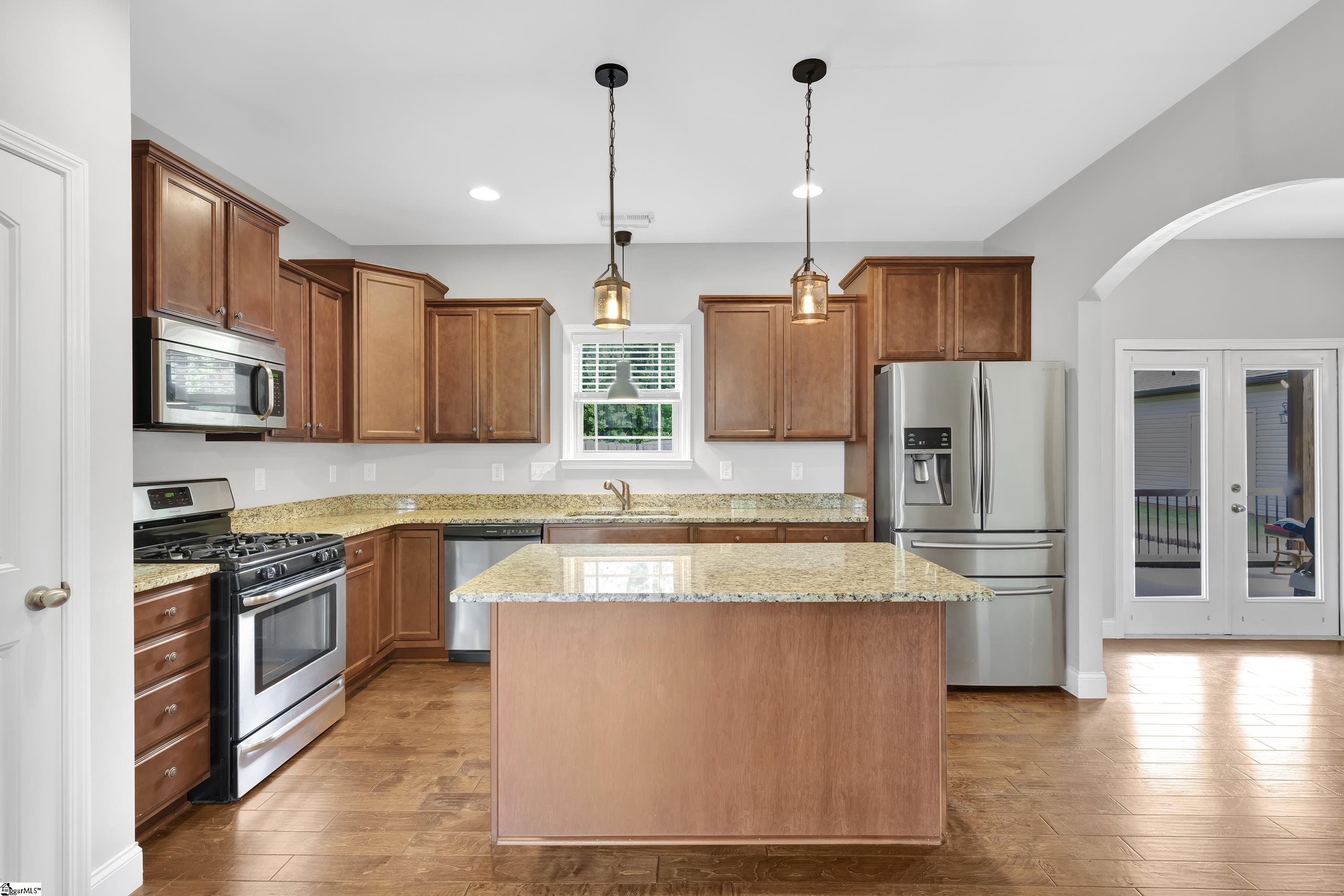 1886 Lake Cunningham Road Greer, SC 29651 - Photo 12 of 32 Gallery Image 12