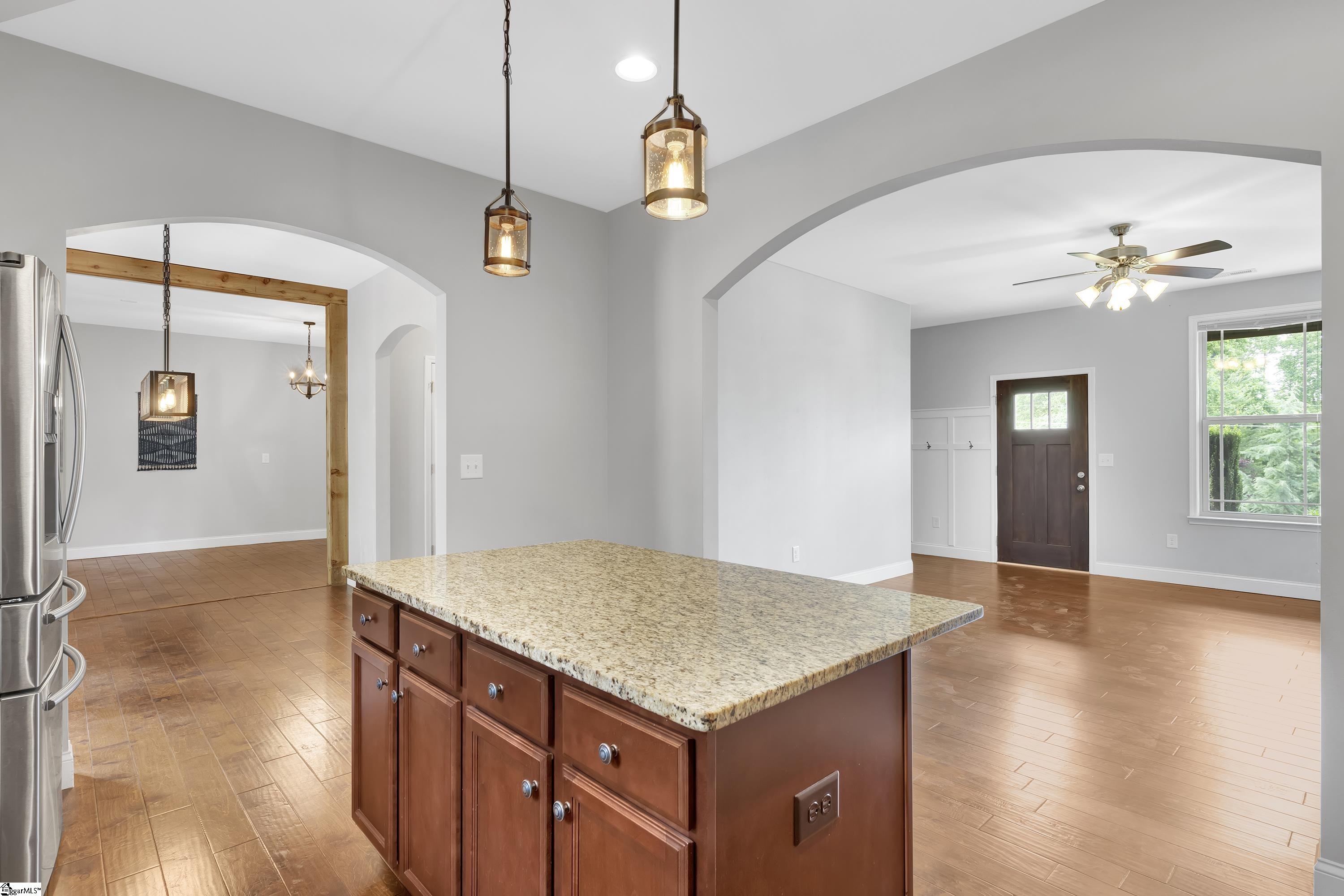 1886 Lake Cunningham Road Greer, SC 29651 - Photo 13 of 32 Gallery Image 13