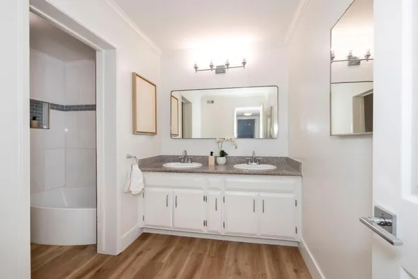 $599,000 | 1915 Mt Vernon Court, Unit 15, Mountain View, CA 94040