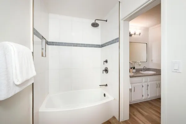 $599,000 | 1915 Mt Vernon Court, Unit 15, Mountain View, CA 94040