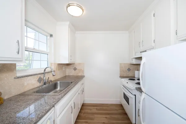 $599,000 | 1915 Mt Vernon Court, Unit 15, Mountain View, CA 94040