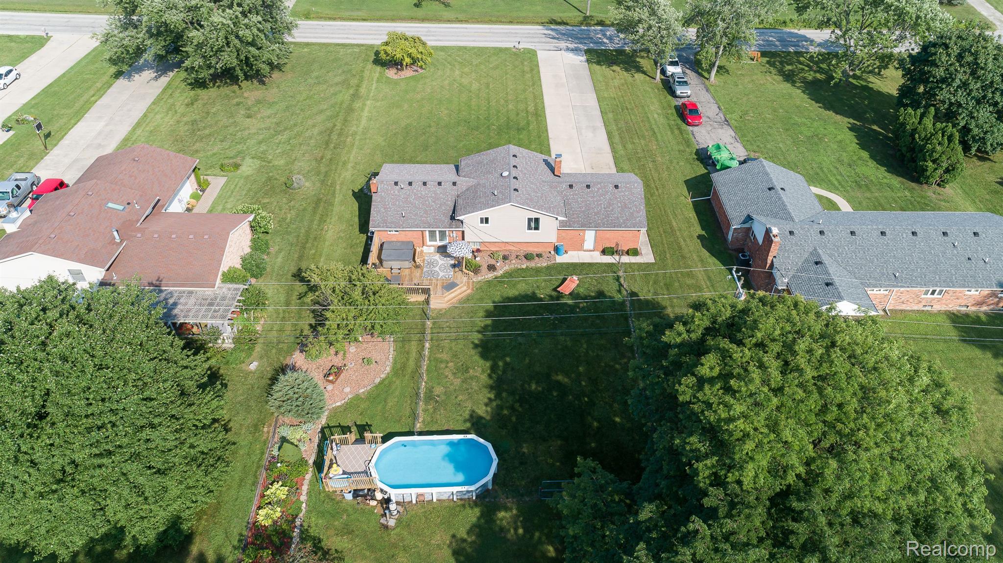 1233 North Raisinville Road Monroe, MI 48162 - Photo 24 of 49 Gallery Image 24