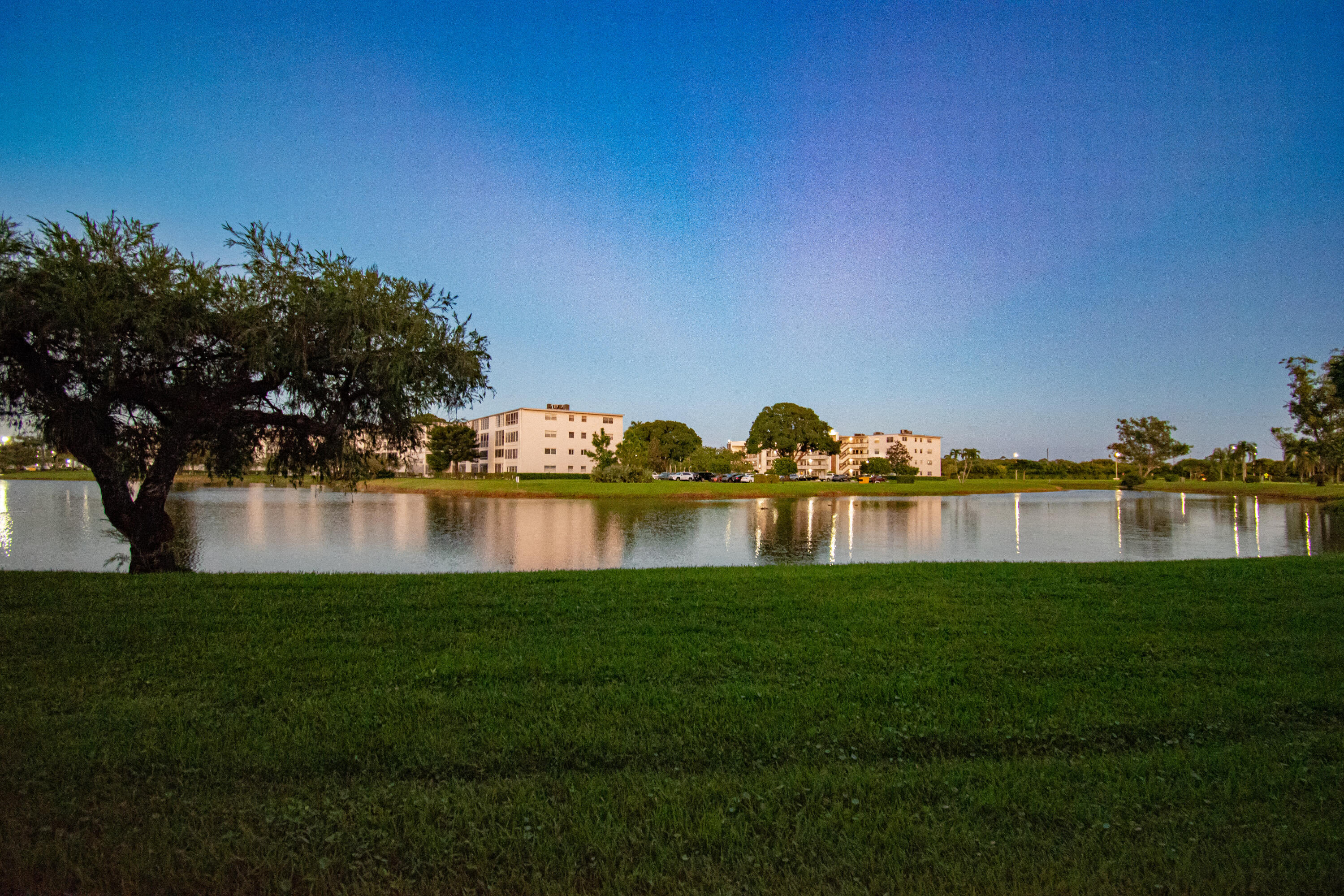 1006 Guildford East Boca Raton, FL 33434 - Photo 8 of 18 9B7E3D55-BEA9-457E-BB2D-175605C7C2E9