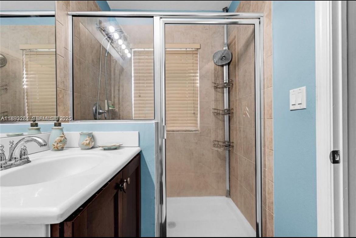 14061 Southwest 276th Street Homestead, FL 33032 - Photo 11 of 18