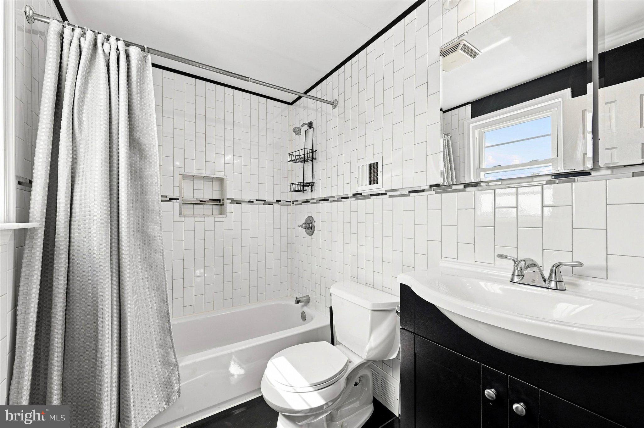 416 Broadview Road Upper Darby, PA 19082 - Photo 18 of 35 Gallery Image 18