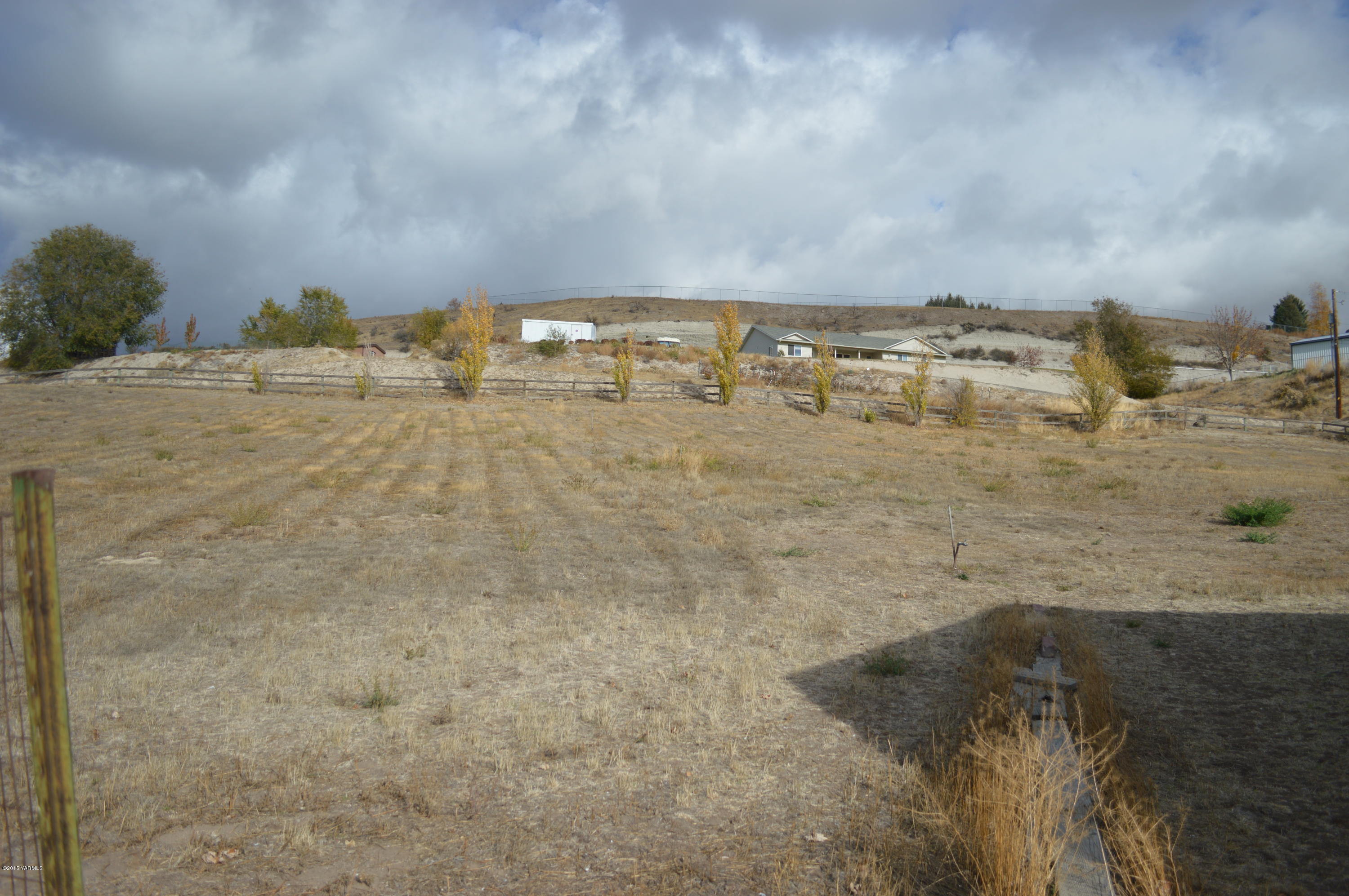 781 Collins Road Selah, WA 98942 - Photo 21 of 23 a view of ocean