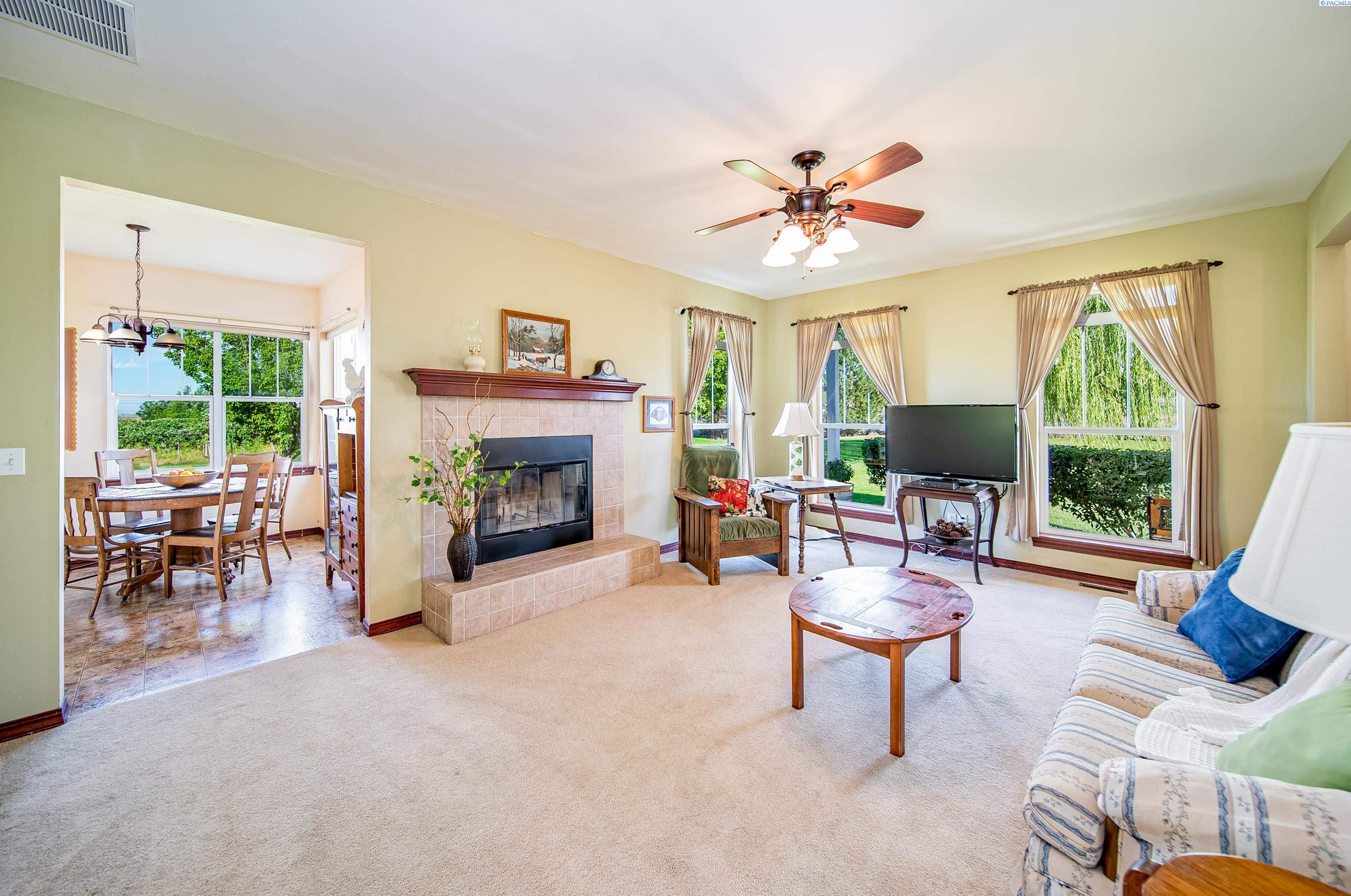 717 Lower County Line Road Prosser, WA 99350 - Photo 5 of 30 Gallery Image 5