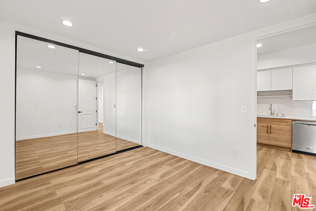 11945 Sonoma Way Porter Ranch, CA 91326 - Photo 13 of 17