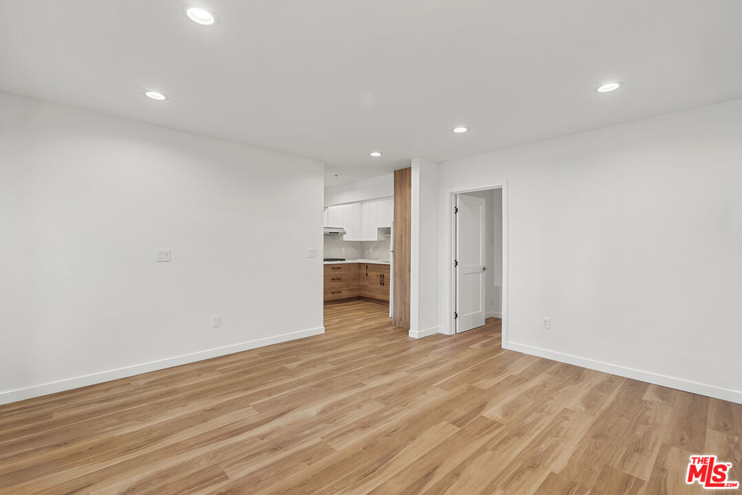 11945 Sonoma Way Porter Ranch, CA 91326 - Photo 3 of 17