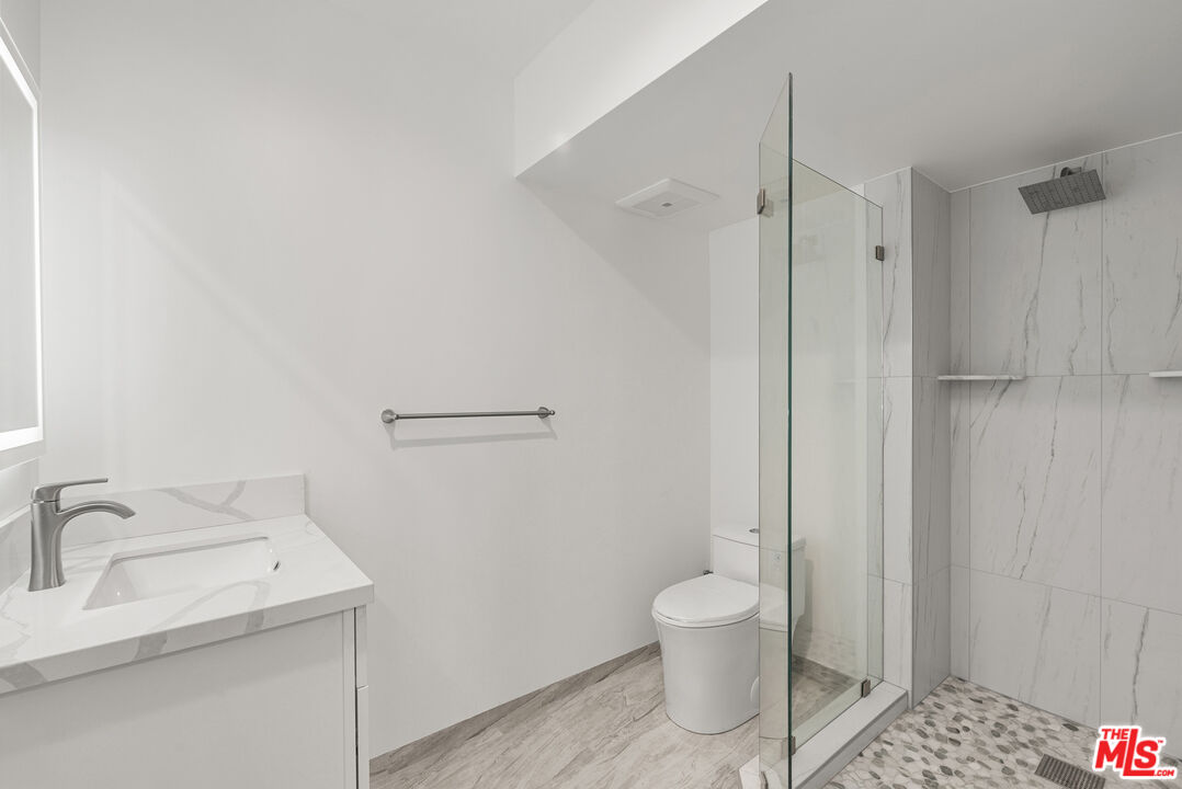 11945 Sonoma Way Porter Ranch, CA 91326 - Photo 9 of 17