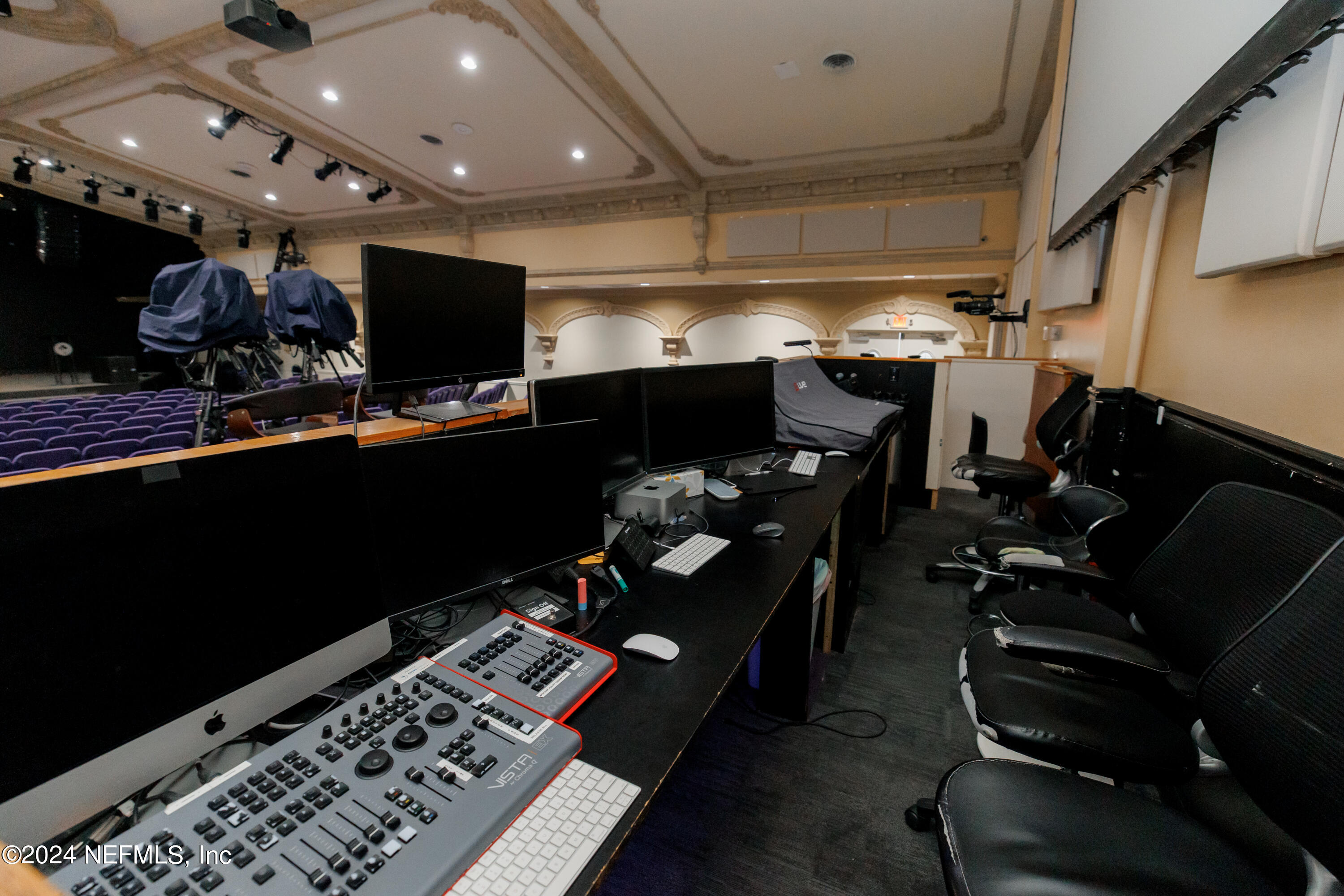 2016 Anniston Road Jacksonville, FL 32246 - Photo 13 of 40 SOUND BOOTH AREA