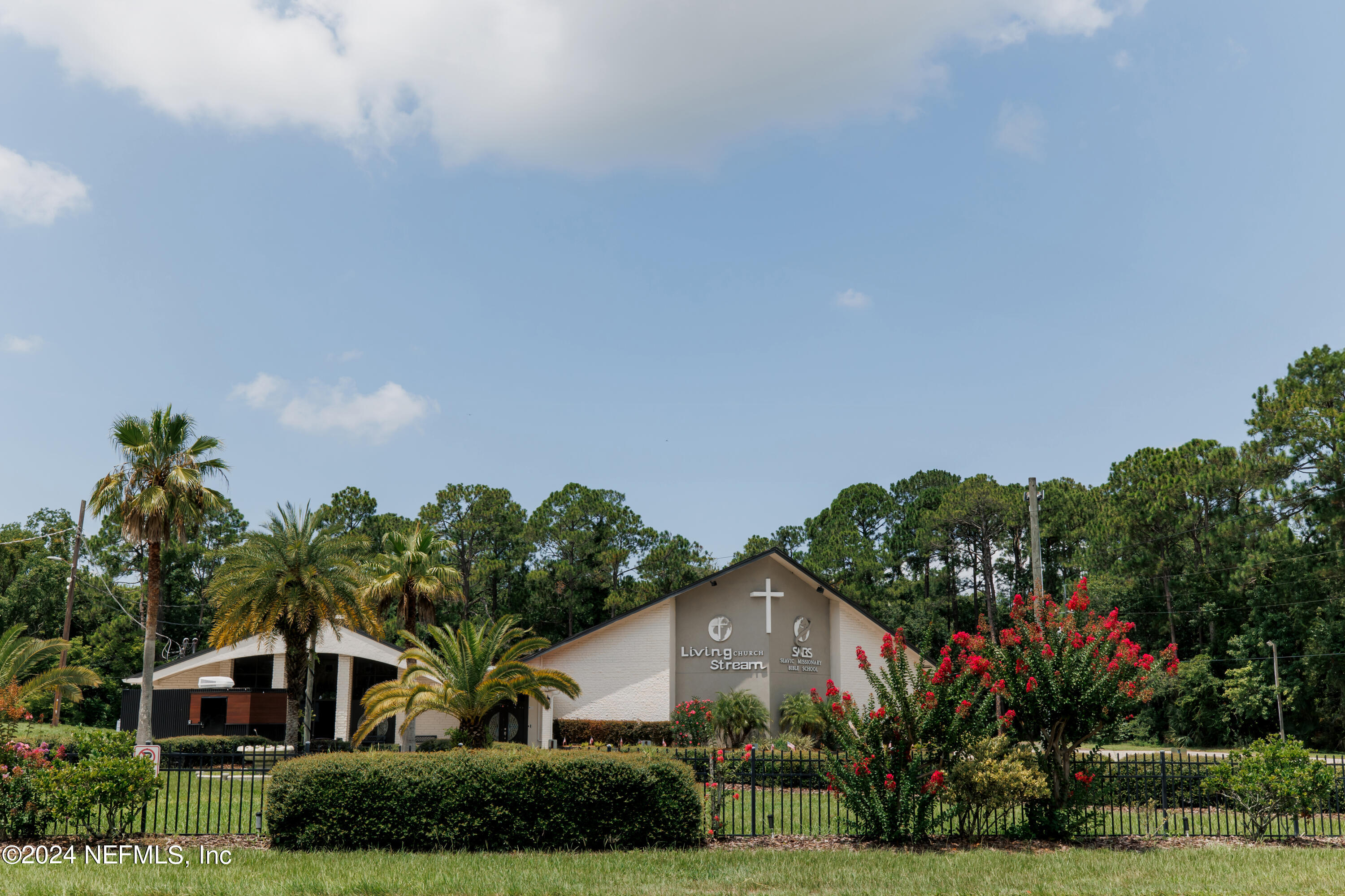 2016 Anniston Road Jacksonville, FL 32246 - Photo 2 of 40 LSC main