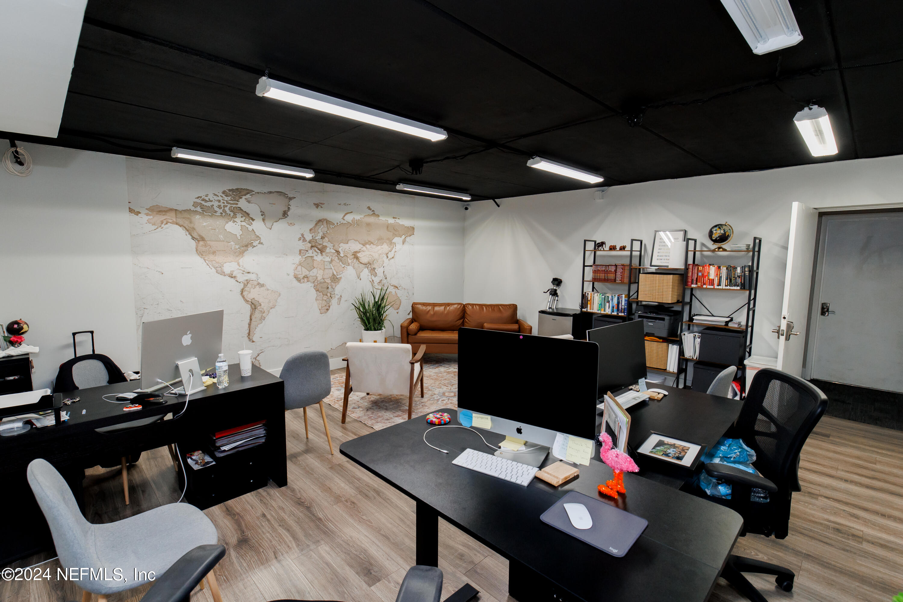 2016 Anniston Road Jacksonville, FL 32246 - Photo 23 of 40 CLASSROOM OFFICE