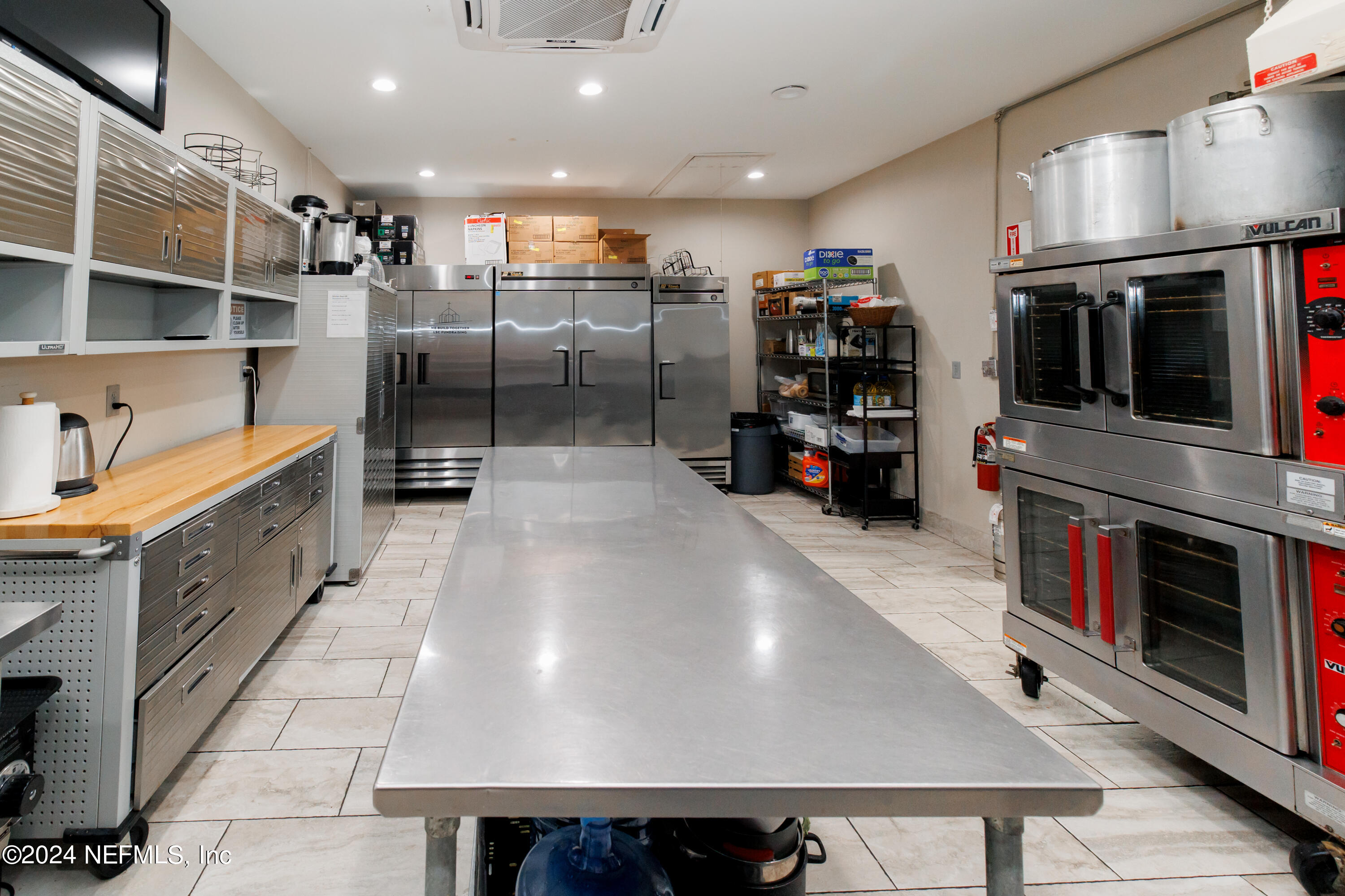 2016 Anniston Road Jacksonville, FL 32246 - Photo 27 of 40 LSC kitchen view 1