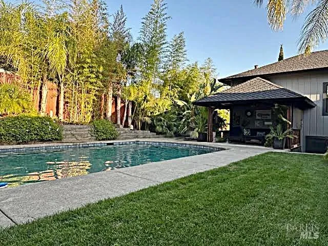 $1,499,950 | 1104 Calistoga Road, Santa Rosa, CA 95409