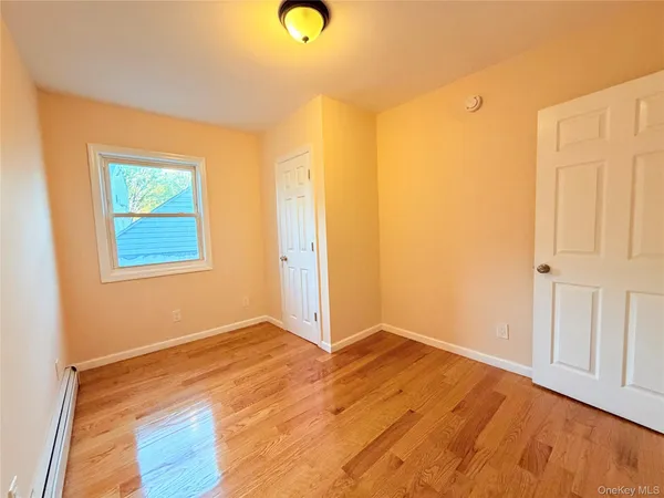 $2,800 | 239-13 86th Avenue, Unit 2 | Bellerose