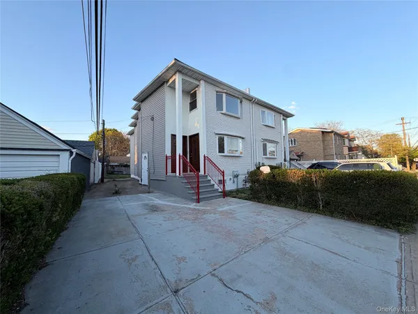 $2,800 | 239-13 86th Avenue, Unit 2 | Bellerose