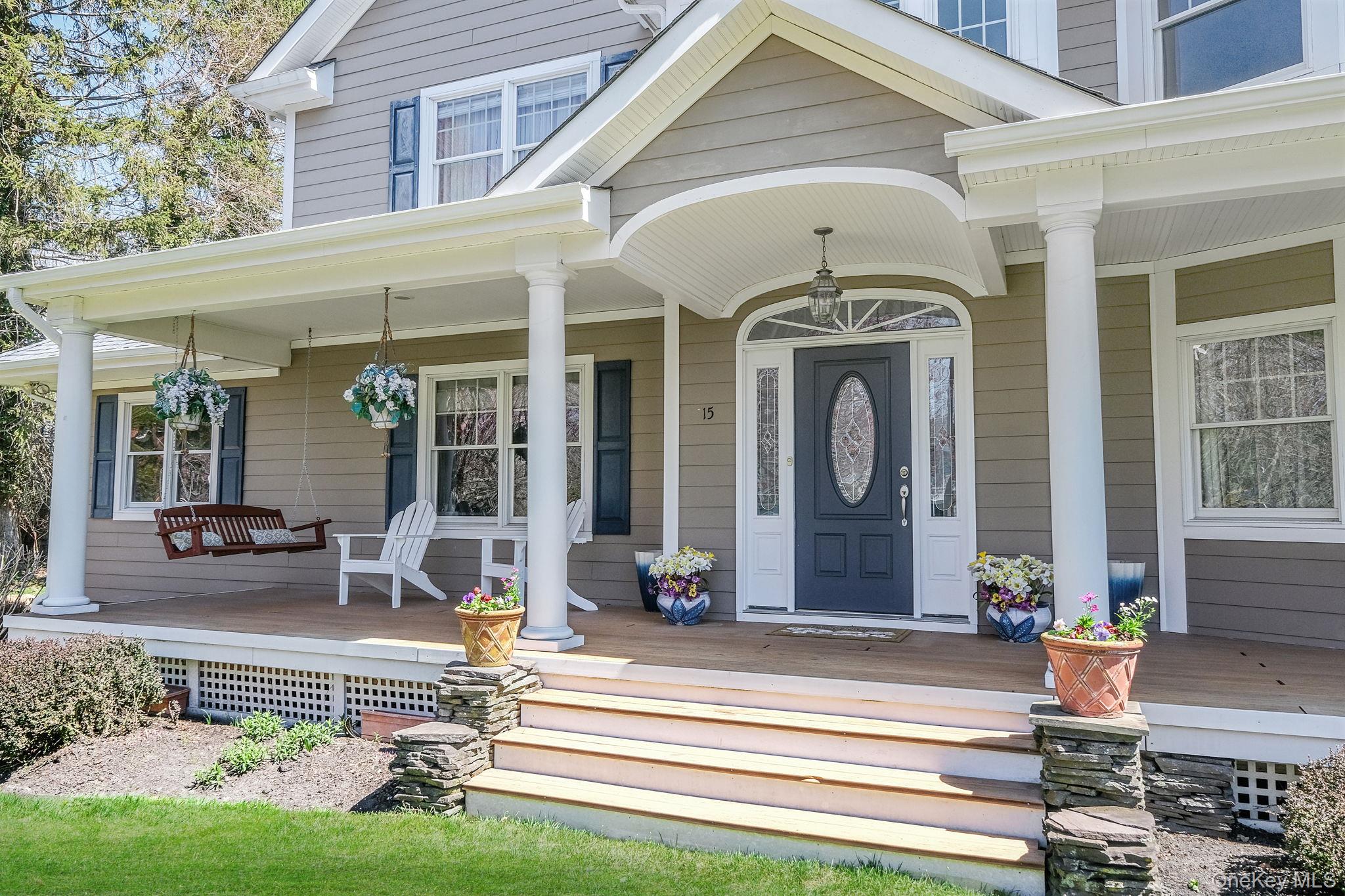 15 Maple Road Setauket, NY 11733 - Photo 3 of 47